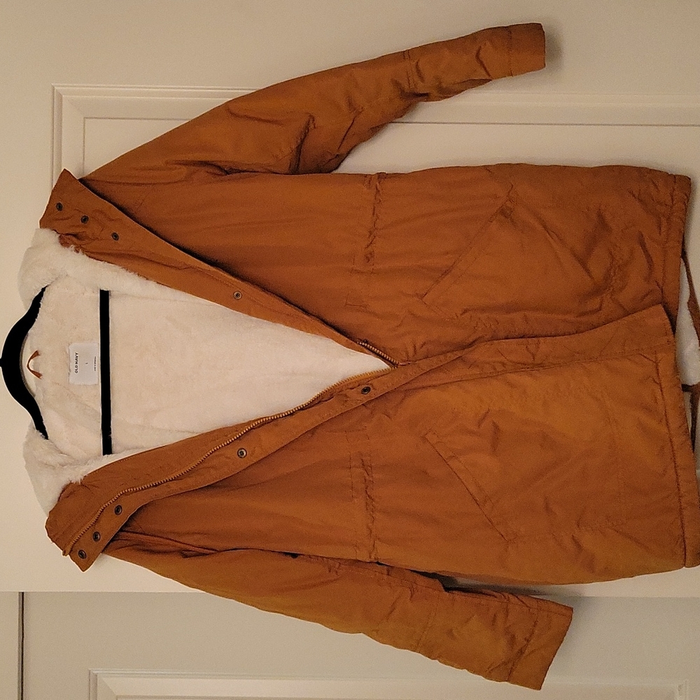 Faux fur lined puffer